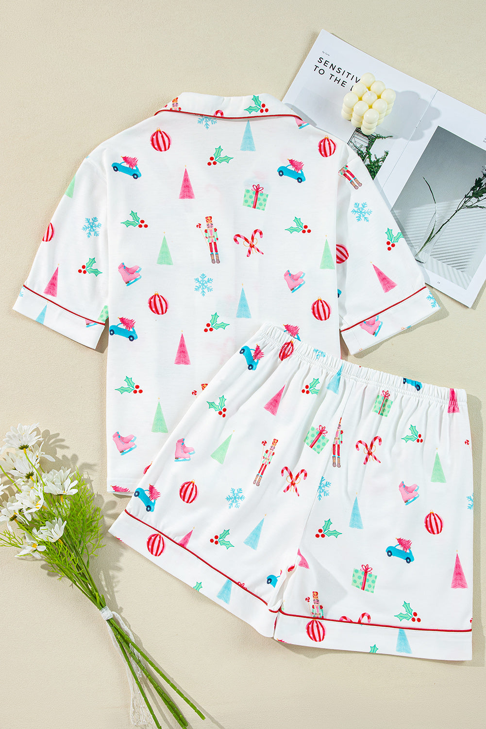 White Christmas Print Short Sleeve Shirt and Shorts Pajama Set, S-2XL