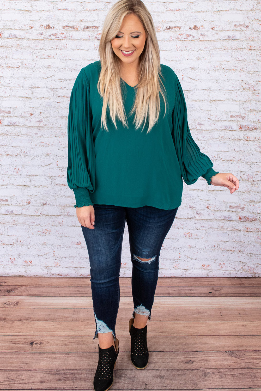 Green Pleated Bubble Sleeve Blouse, 1XL-3XL