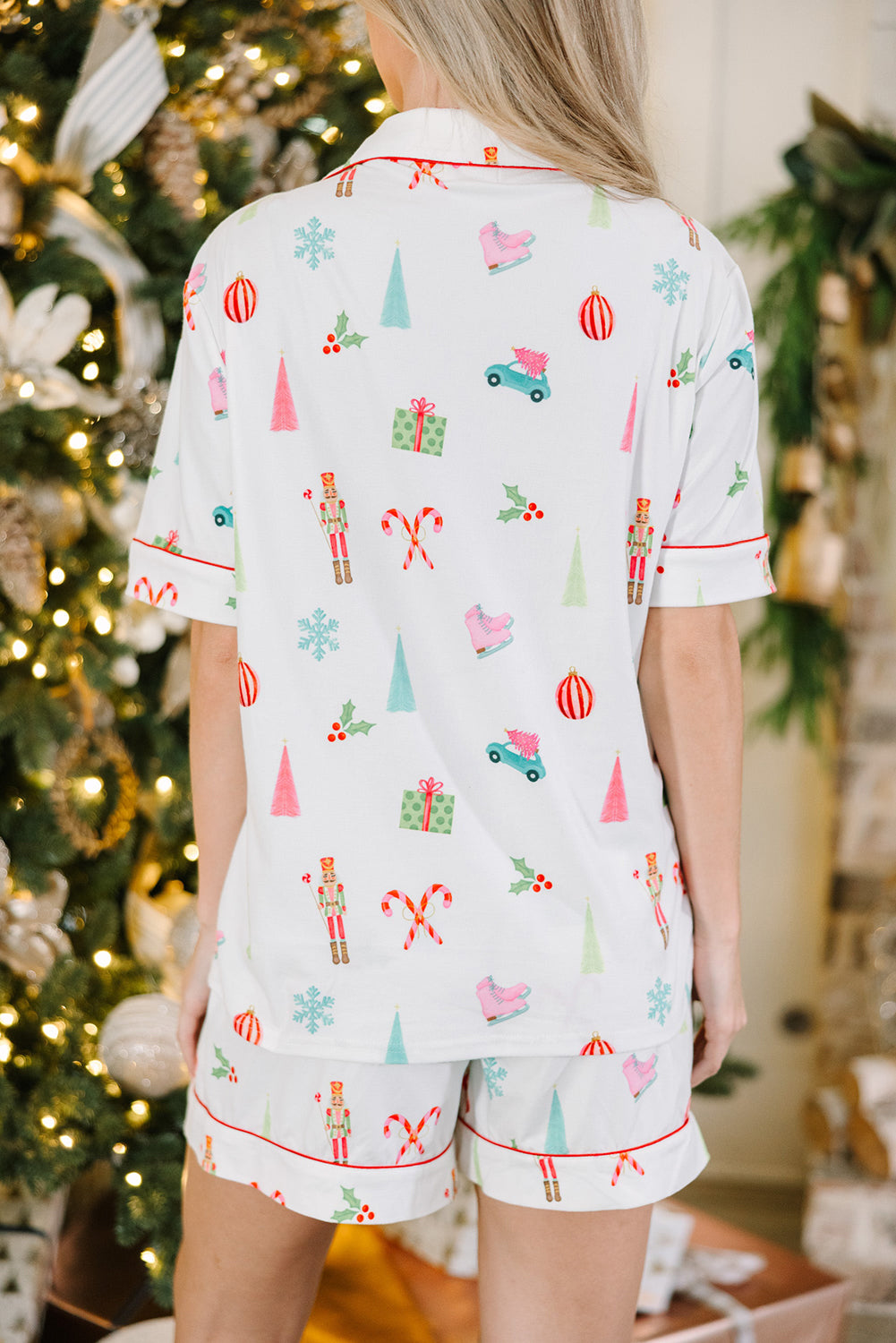 White Christmas Print Short Sleeve Shirt and Shorts Pajama Set, S-2XL