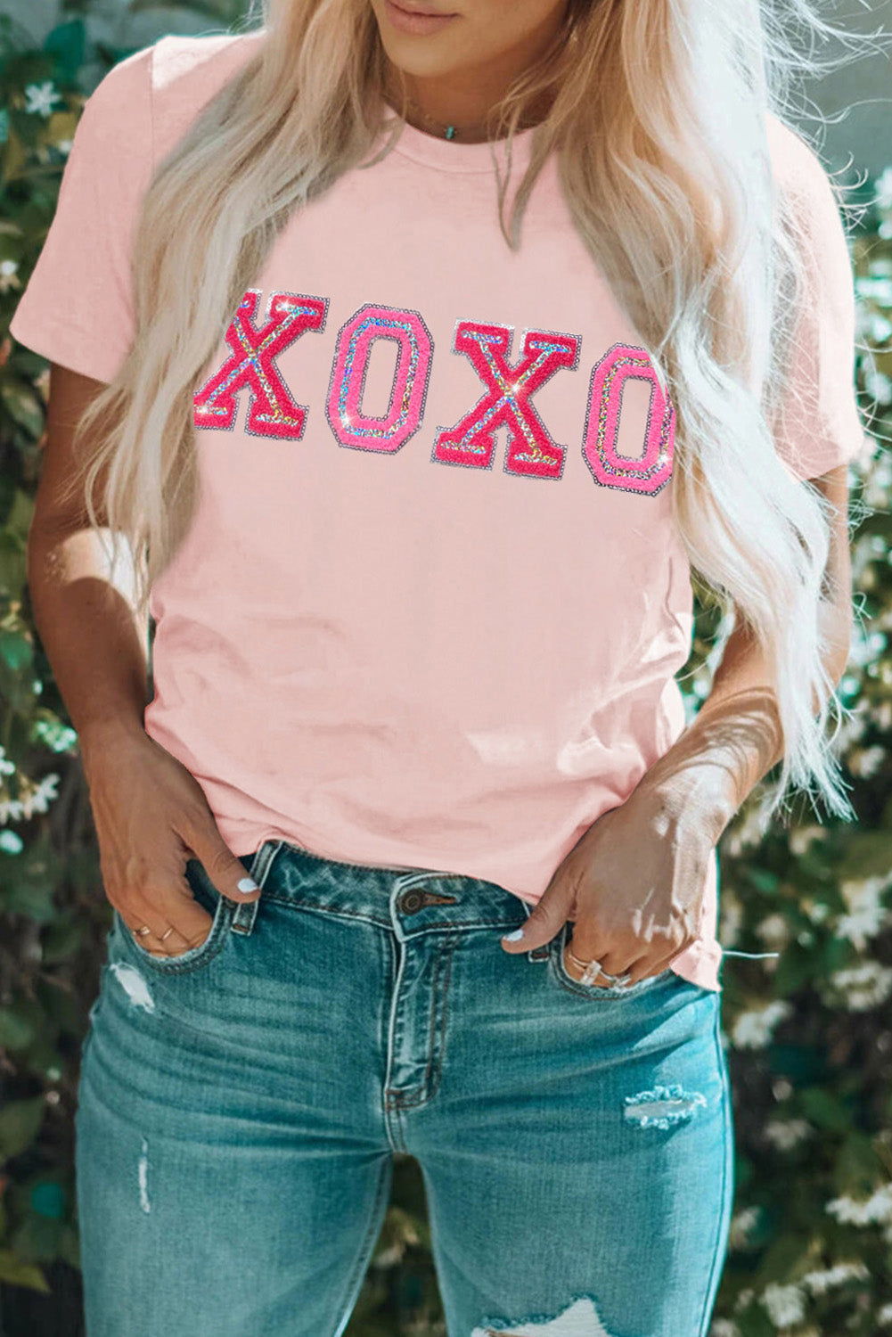 XOXO Graphic T-shirt, S-2XL