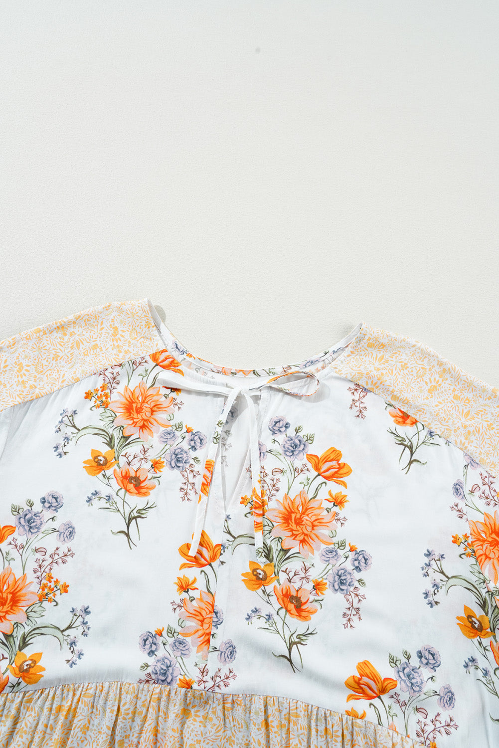 Floral Print V Neck Puff Sleeve Blouse, 1XL-4XL